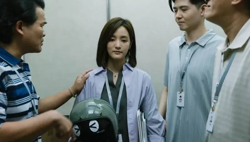 《人選之人》扮狼被王淨摔20次！黃浩詠意外登政治性騷報導…細讀：樂見Metoo發酵