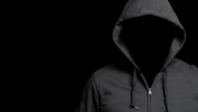 恐怖情人！韓男不爽前女友提分手各種威脅　潑打火機油、牆上寫血書「我們一起死」