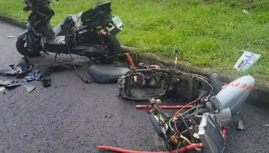 快訊/死亡畫面曝！高樹防汛道路5機車撞成一團「解體」　2人「搶救不治」3傷