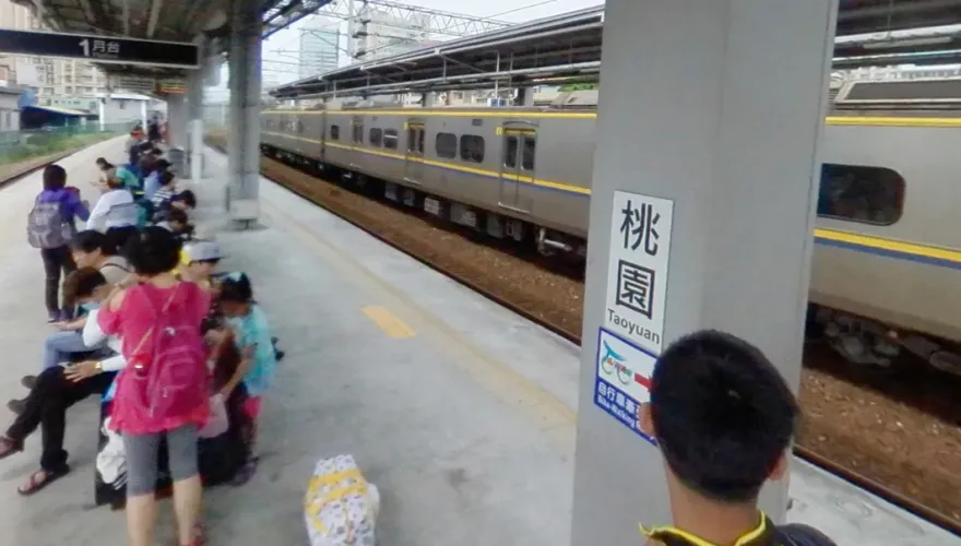快訊/嚇壞！她突掉落月台…身首分離慘死　台鐵桃園站乘客落軌身亡