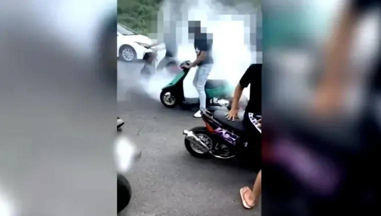 屏東堤防競速2死3傷！現場6輛改裝車供試騎　主辦人5萬交保