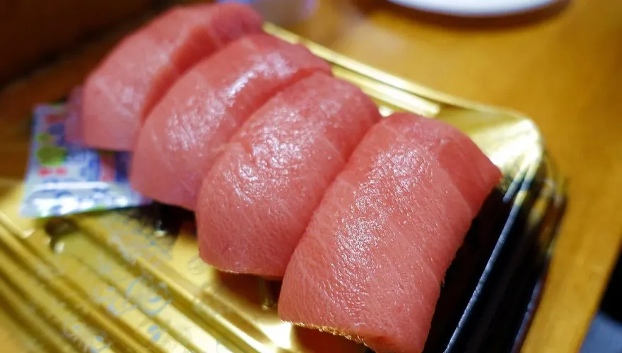 黑鮪魚來了！營養師揭2部位超油　重金屬含量高「3類人」少吃