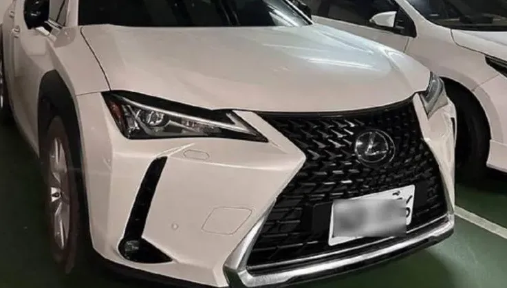 只偷車牌不竊車！她開同台車竟被同事恭喜換新車　仔細一看「怎麼號碼不一樣」