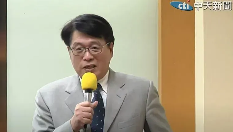 蛇年國運籤陸續出爐　游盈隆：希望能給當權者一些啓示