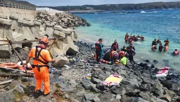 快訊/澎湖驚傳遊客溺水！　24歲男浮潛無生命跡象送醫搶救