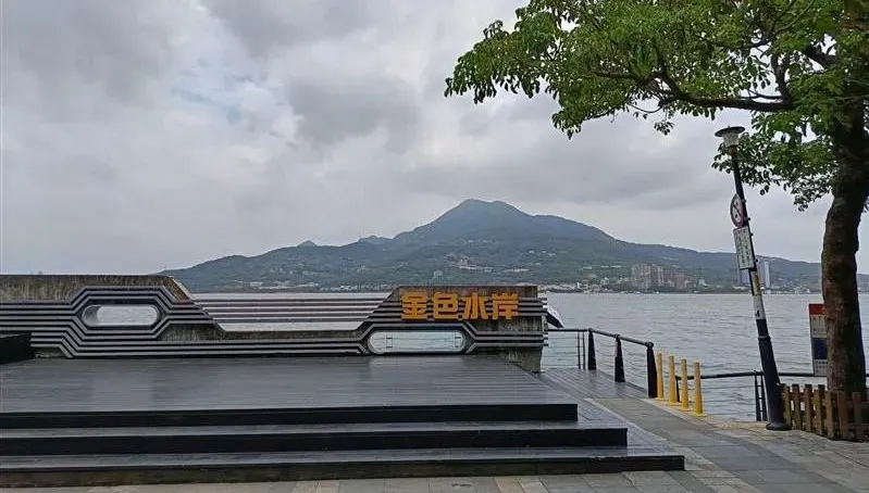 快訊/淡水河驚見浮屍！47歲無業女昨失蹤　今被發現送醫不治