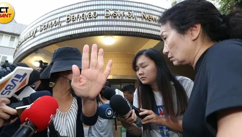 彩虹藥水是感冒藥水？家長搖頭全不信 「孩子不需吃藥仍被餵」