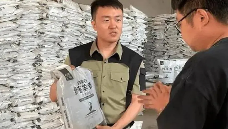 「便便」成黃金！程式設計師「社恐」辭職賣羊糞　月售3萬單「賺430萬元」