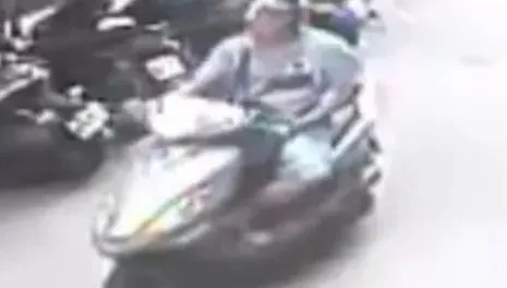 快訊/兇手就是他！北投鹹粥店老闆娘遭槍擊身亡　監視器拍到1分鐘犯案完騎車逃逸