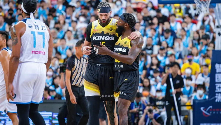 沒第3洋沒問題！國王雙洋聯手擊垮勇士　系列賽2：2平手