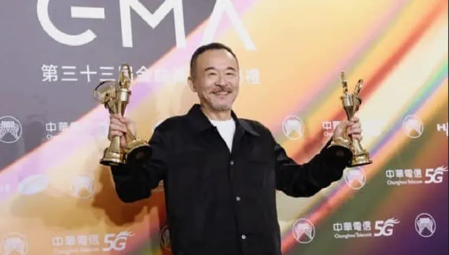 MeToo風暴擴大！女子控金曲歌王對她「搭肩、強親、脫褲」　黃連煜經紀人說話了