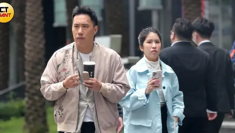 把余苑綺生回來！余祥銓才升格當爸…被抓包「1舉動」形象慘扣分