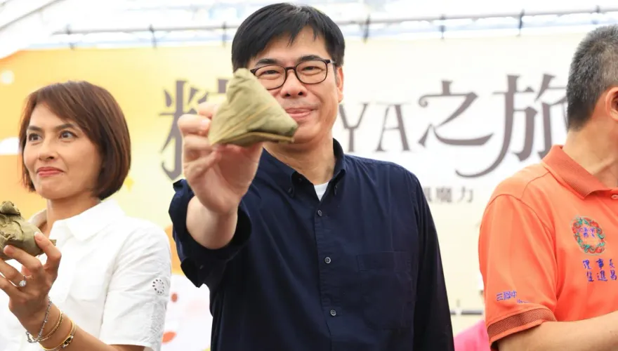 肉粽大戰開第一槍！　陳其邁嗆「北部粽是3D油飯」：能吃嗎　掀網友兩派論戰