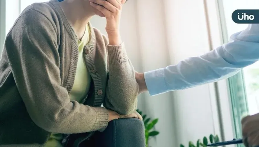 「台版#MeToo」性騷擾案連環爆！受害者如何自救？專家:受害者易出現「創傷後壓力症候群」!