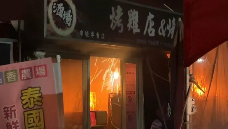 烤雞店傳火警！台東義消路過見濃煙　「1人扛3桶瓦斯」解危