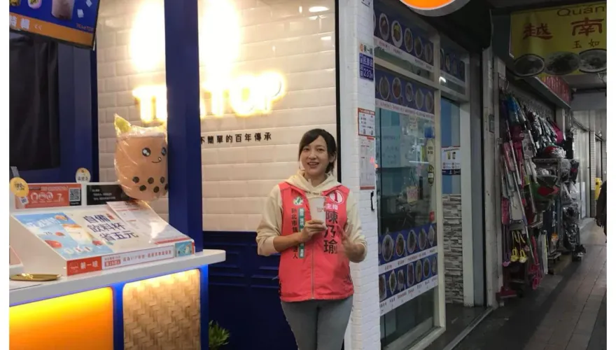 朱凱翔駁性騷　陳乃瑜反擊「那天吃燒肉」曝：有人開車尾隨保護她