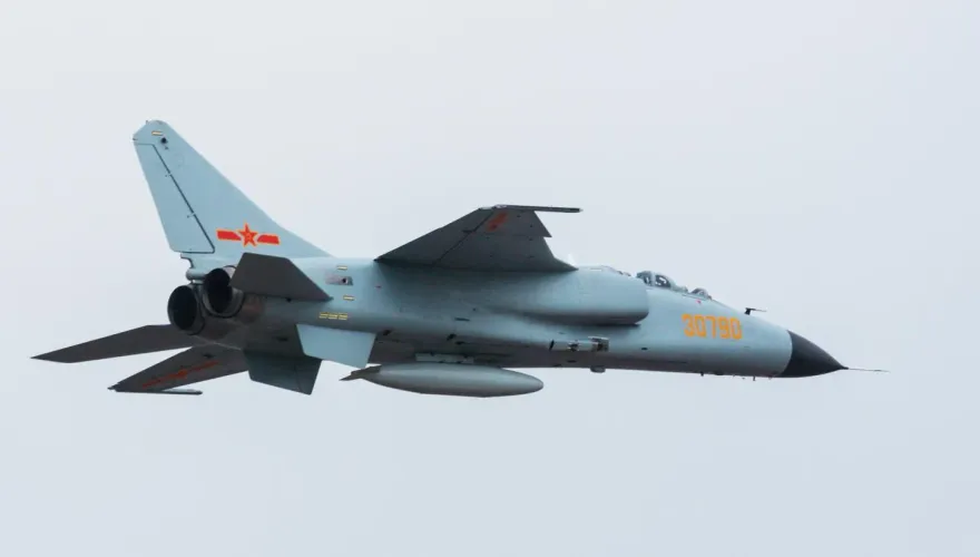 夏立言今見王滬寧　解放軍1架戰鬥轟炸機仍擾我ADIZ