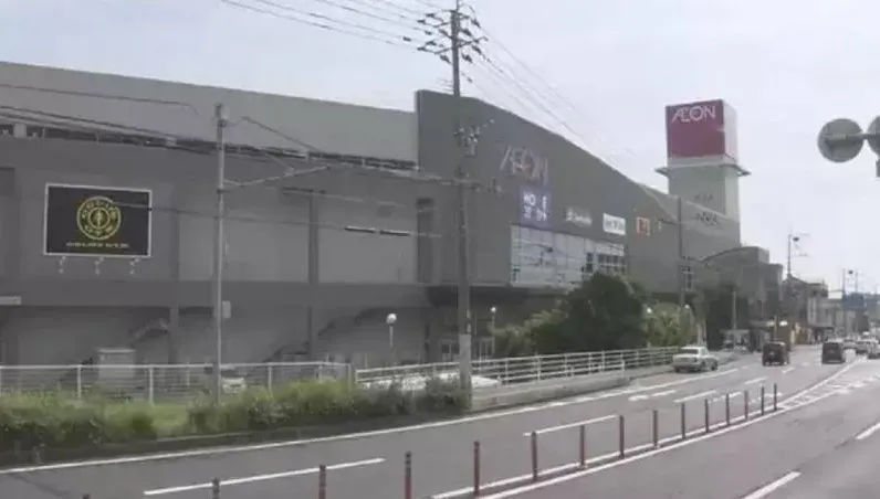 7旬嬤陳屍「頂樓停車場」　驗屍結果太離奇：跌倒2天被曬死！