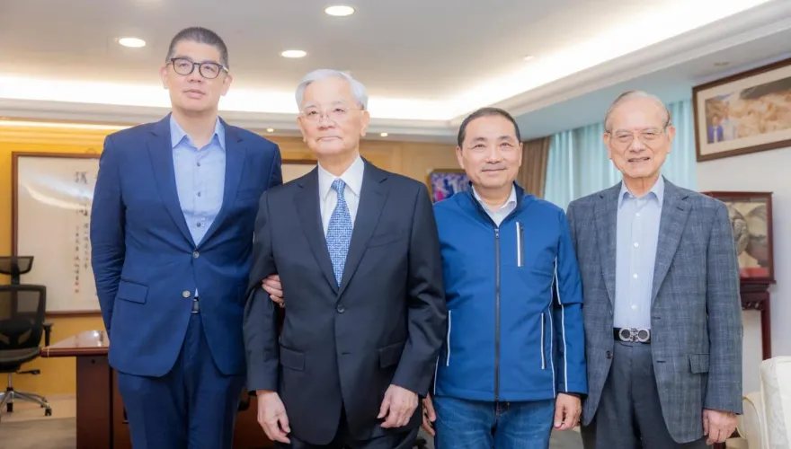 侯友宜選情出現重大轉折　郭正亮：我很佩服連戰