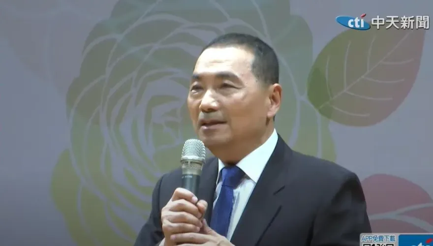 侯友宜最挺軍公教！　媒體人秀證據