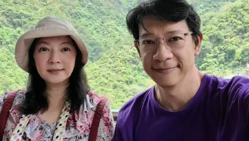 「徐姓大牌主持人」爆摸大腿　「徐展元被點名」怒了：直接說出加害者一槍斃命