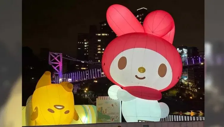 暑趣玩/13米高Kitty現身碧潭！「三麗鷗家族」引爆南北　住主題房加碼玩樂園