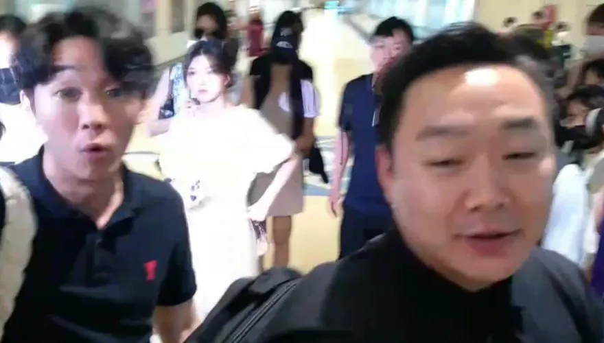 太妍超人氣抵台！IVE經紀人失控怒推台記者喊「閃開」...粗暴畫面全遭攝