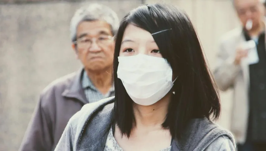 新冠肺炎、流感四起！　急診醫警示：遇6情況送急診…2類人特別要注意