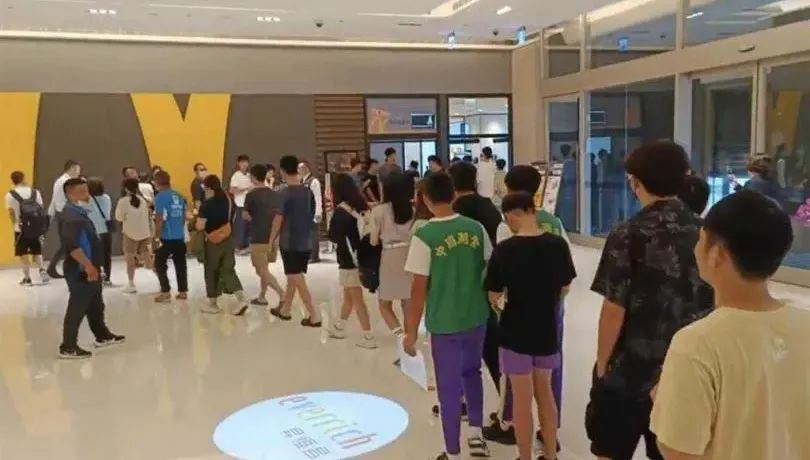 金門首家麥當勞開幕！鐵粉凌晨3點門口癡癡等　民眾見一件事大喊可惜