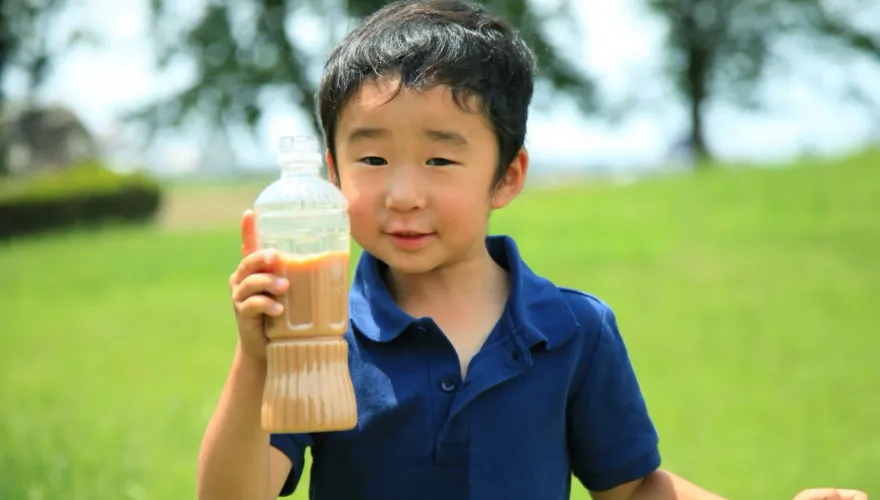 胖胖男孩半年瘦10kg　竟只是「停喝這飲品」！醫籲：這習慣影響孩子巨大
