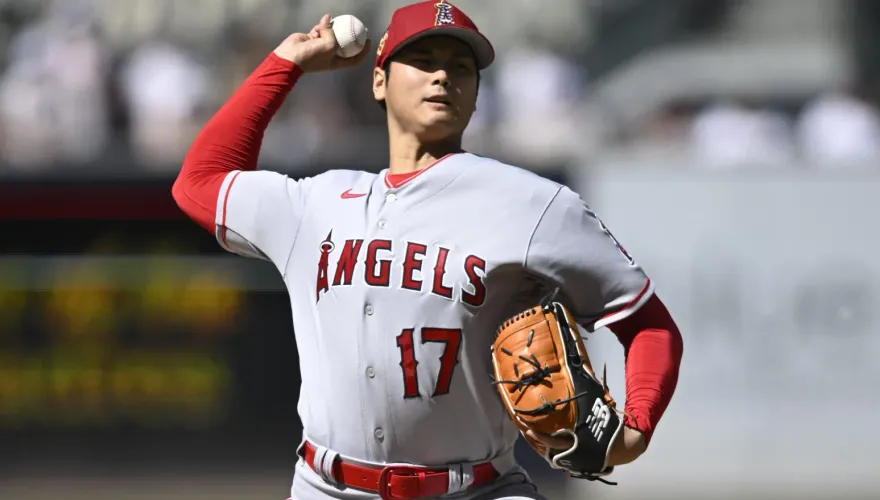 影/驚！大谷翔平受傷退場還首挨「背靠背全壘打」　美媒：天使被詛咒了