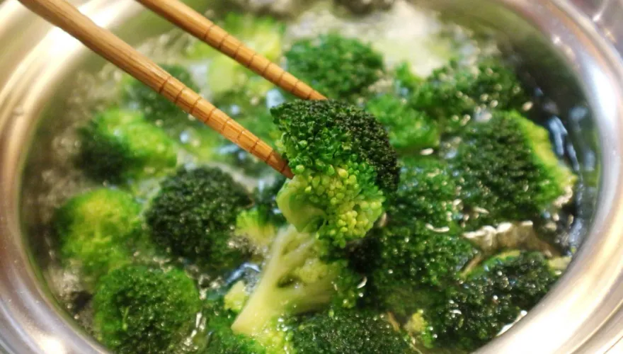 吃東西都用水煮？恐害牙齒不健康　醫點：水煮食物6觀念　大多數人都不知道