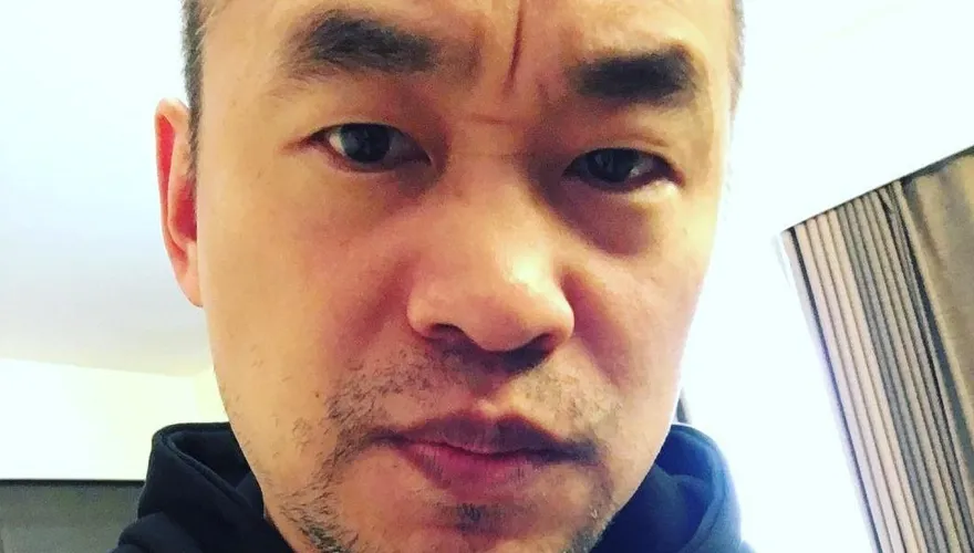 麻吉大哥玩加密貨幣大翻車　黃立成血虧5.5億