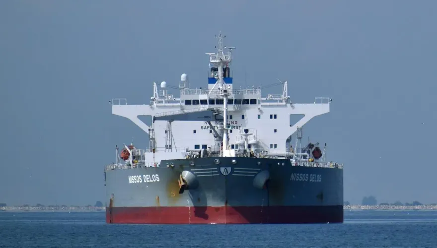 影/美國防部公佈伊朗朝油輪開火畫面　稱海軍二度阻止扣押行動