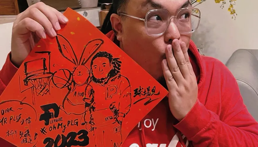 PLG代理執行長不只強抱性騷！昔與好萊塢大咖女星拍片　周崇偉炫說：好香