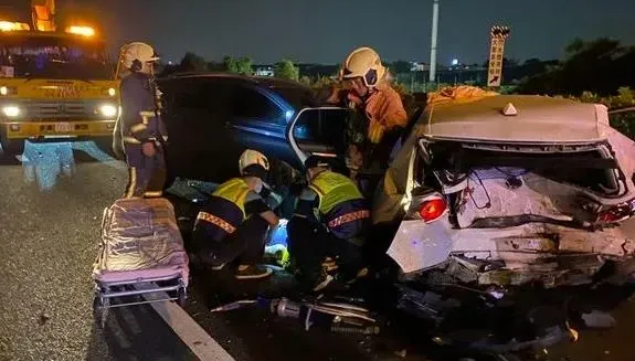 國1員林段車禍！49歲女急找義肢　結果被翻到毒品