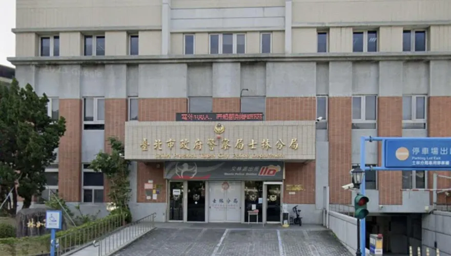 女警開巡邏車擦撞機車誣告遭起訴　士林分局：依法究辦決不護短