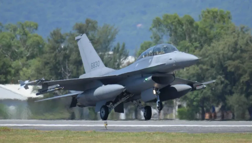 漢光演習全兵力預演　F-16V戰機今首度起降台東豐年機場