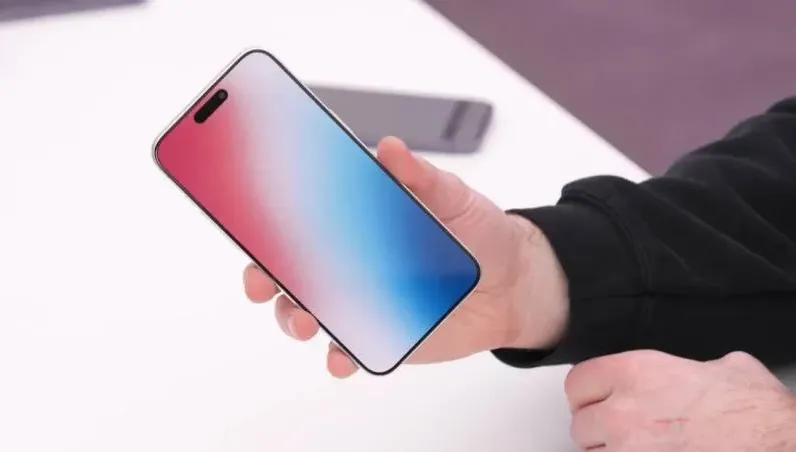 蘋果iPhone 15今年備貨　法人：景氣影響下修至7800萬支