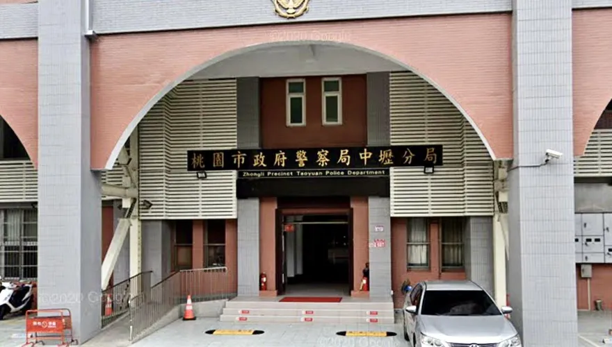 桃園酒醉男闖屋企圖侵犯女店長　她機警「躲車內反鎖」自救