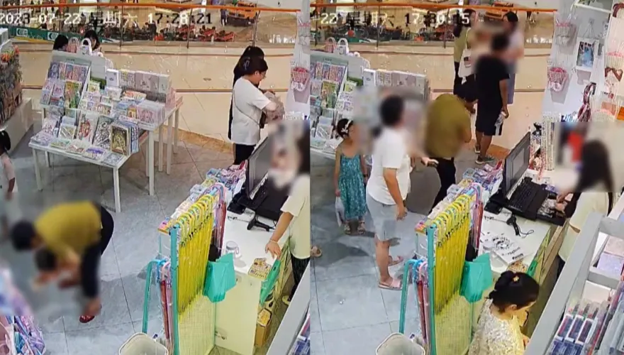 影/花錢就是大爺？小孩店內撒尿拒清理　母暴走：我購物了！你報警