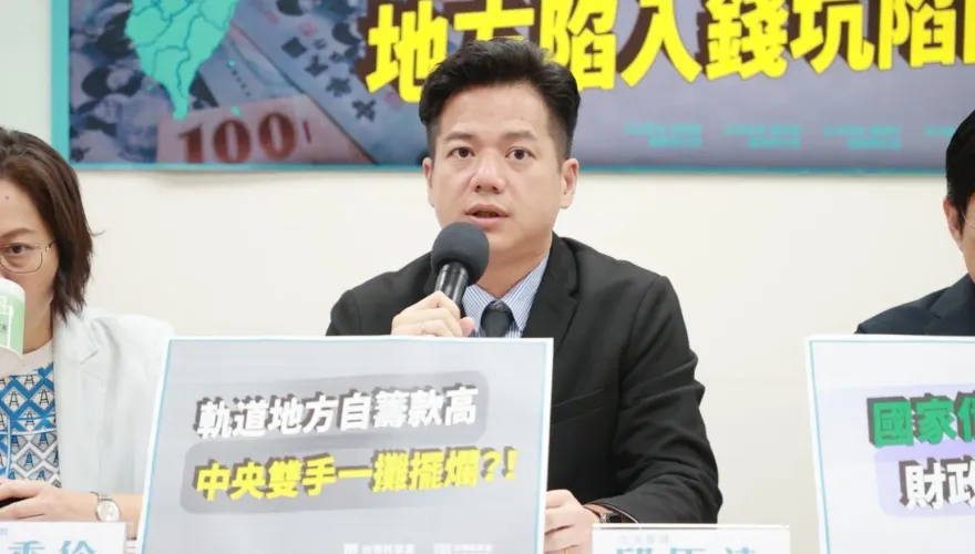 陳長文呼籲「政黨輪替大聯盟」　民眾黨總召：「這群人」能接受才是重點