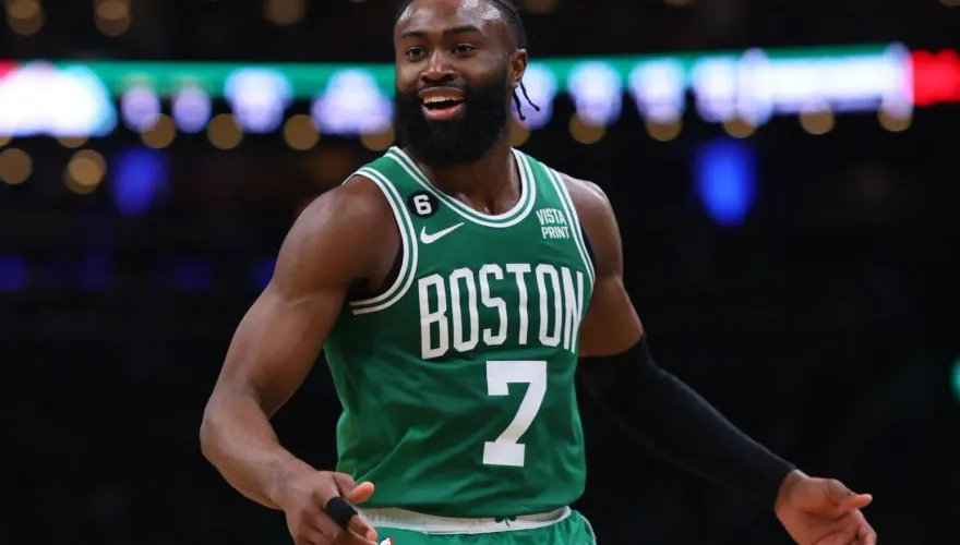NBA史上最高薪！5年超級延長合約　綠衫軍端95億給二當家