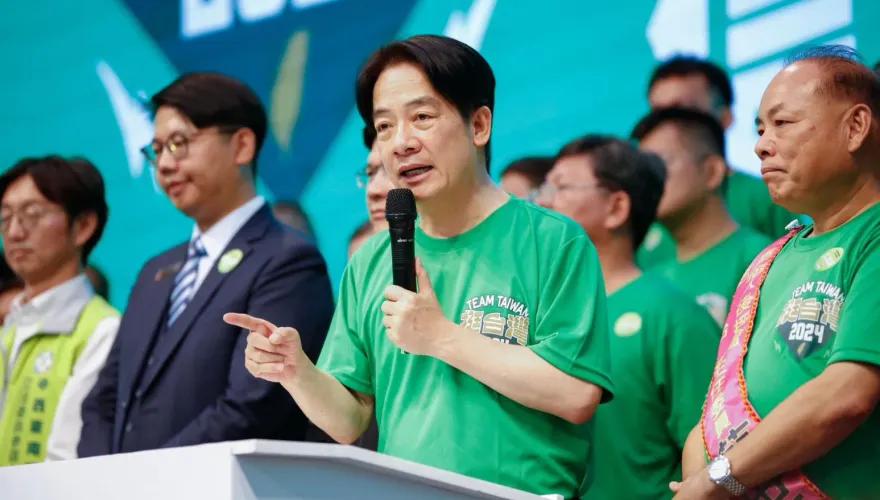 賴清德端「2政策」牛肉 　網友怒：副總統跟行政院長當假的？