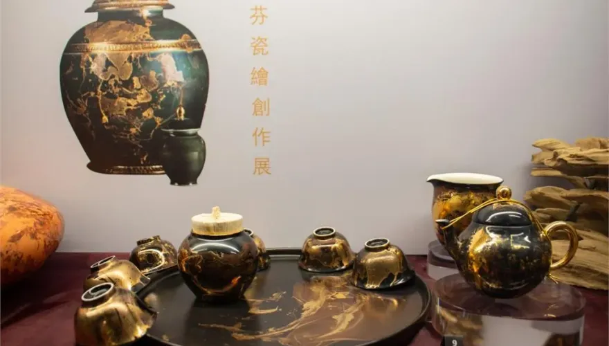 瓷情萬種！文房徐瑞芬首辦大型展覽　日式老屋點綴繽紛世界