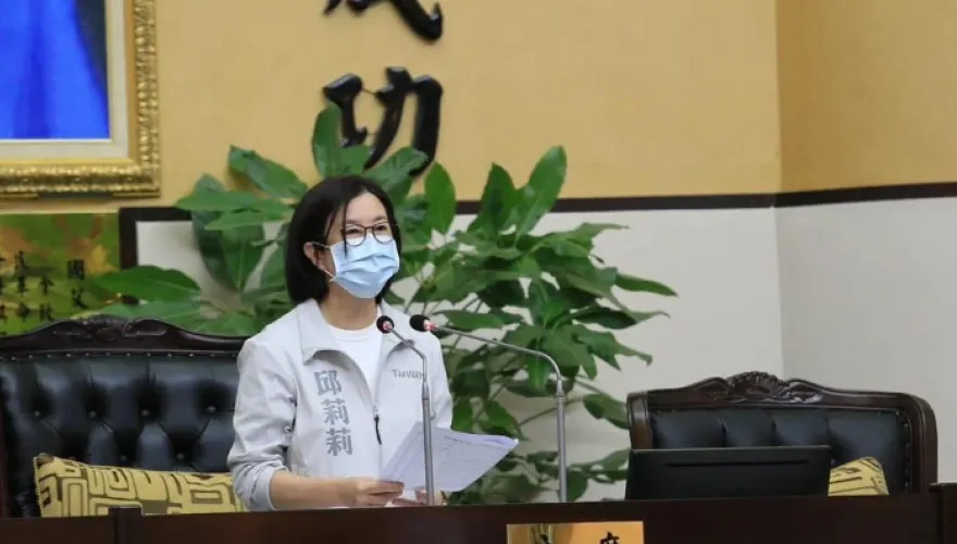 邱莉莉又出事！拍桌飆罵員警「三字經」　遭判拘役30日本人回應了