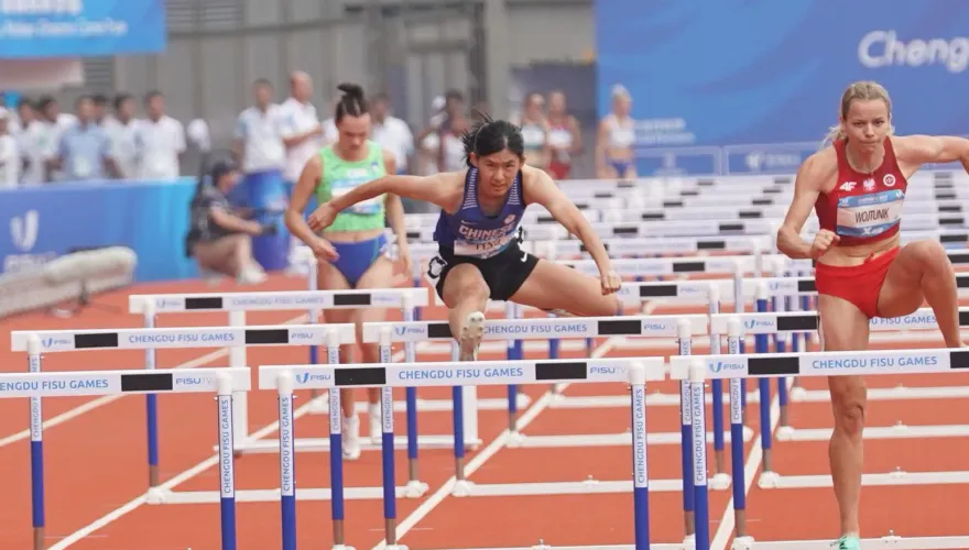 世大運/感動！首度參加非聽障國際賽　許樂女子100公尺跨欄跑進準決賽
