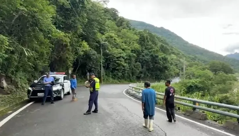 落石奪命？南橫公路驚傳死亡車禍　1工人從車斗摔落送醫不治
