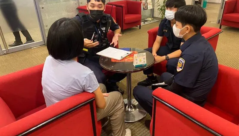 她感謝卡努！台中女被國外「胞姊」借錢　北北基銀行停班保住48萬