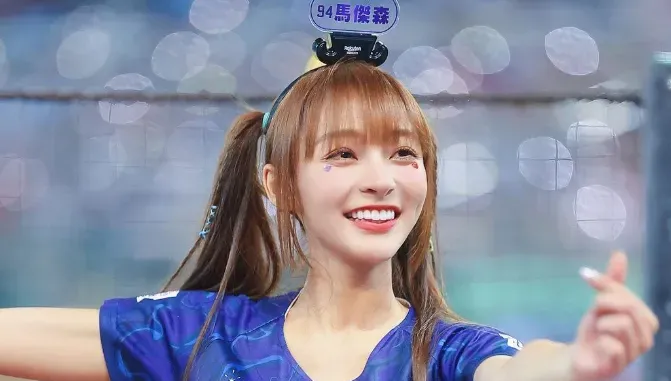 影/百萬襄民心碎了！林襄爆秘戀21歲「棒球小鮮肉」　IG互動自曝戀情？